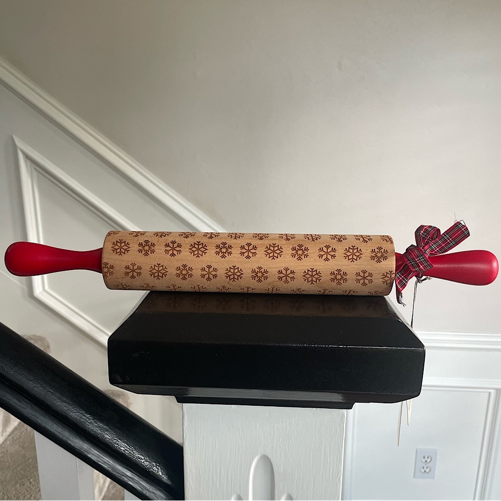 Embossed Rolling Pin with Snowflakes and Red Handles